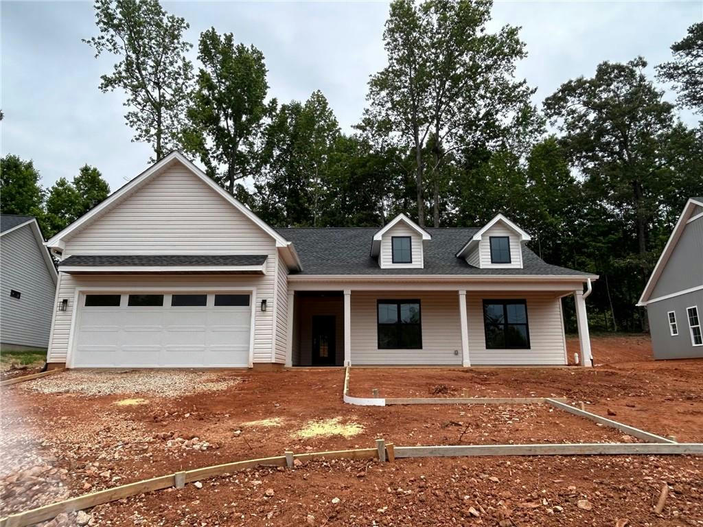 336 CHICKASAW DR, WESTMINSTER, SC 29693, photo 1 of 47